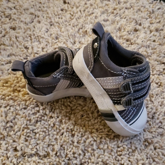 Koala Kids - gray & white tennis shoes - Picture 1 of 4